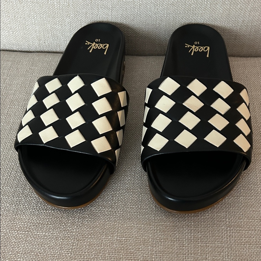 Beek Pelican Woven Slide Sandals Black White Checkerboard Size 10